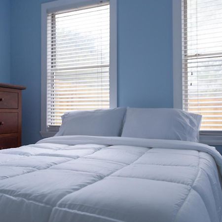 Central & Comfortable Home Walk To The Beach! Jacksonville Beach Esterno foto