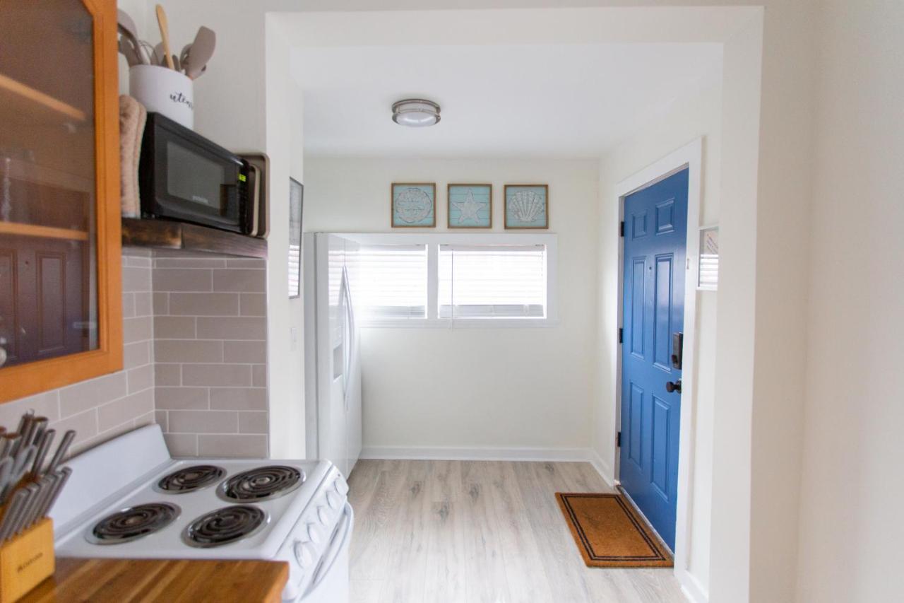 Central & Comfortable Home Walk To The Beach! Jacksonville Beach Esterno foto